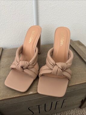 Bella Marie Blush Knot-Detail Block Heel Mules